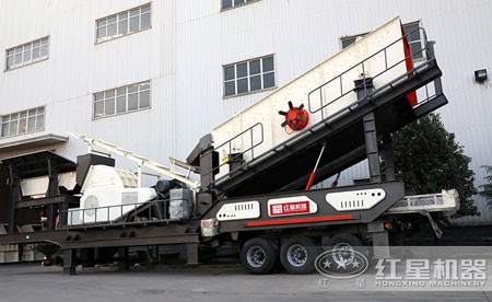 車載流動(dòng)錘式破碎機(jī)多少錢？產(chǎn)量多高？